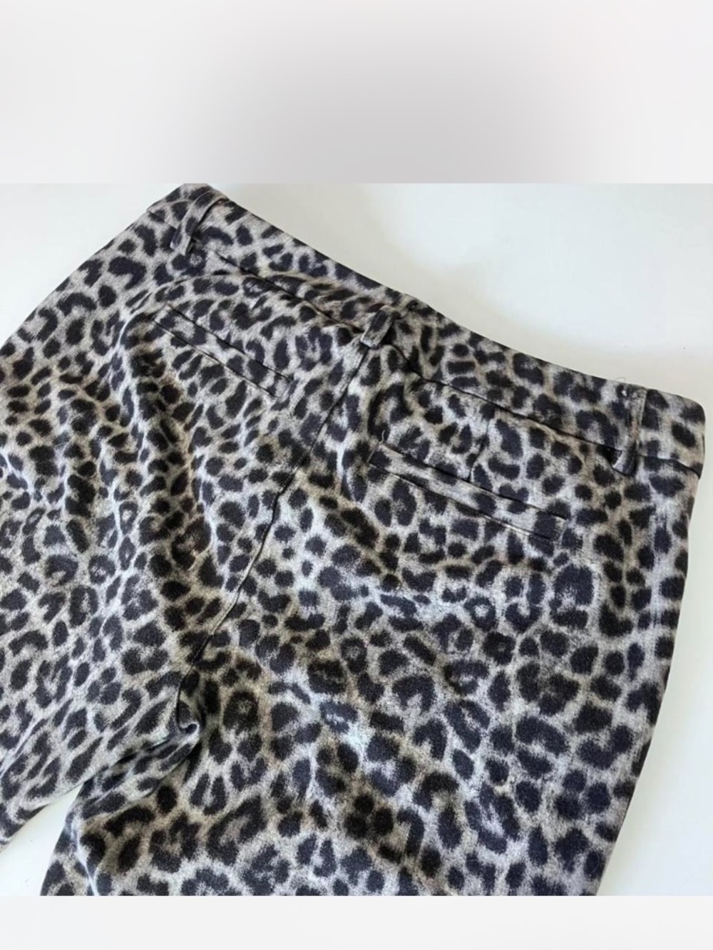 Women’s 8 Leopard Print Pants - Black and Gray - Picture 5 of 5